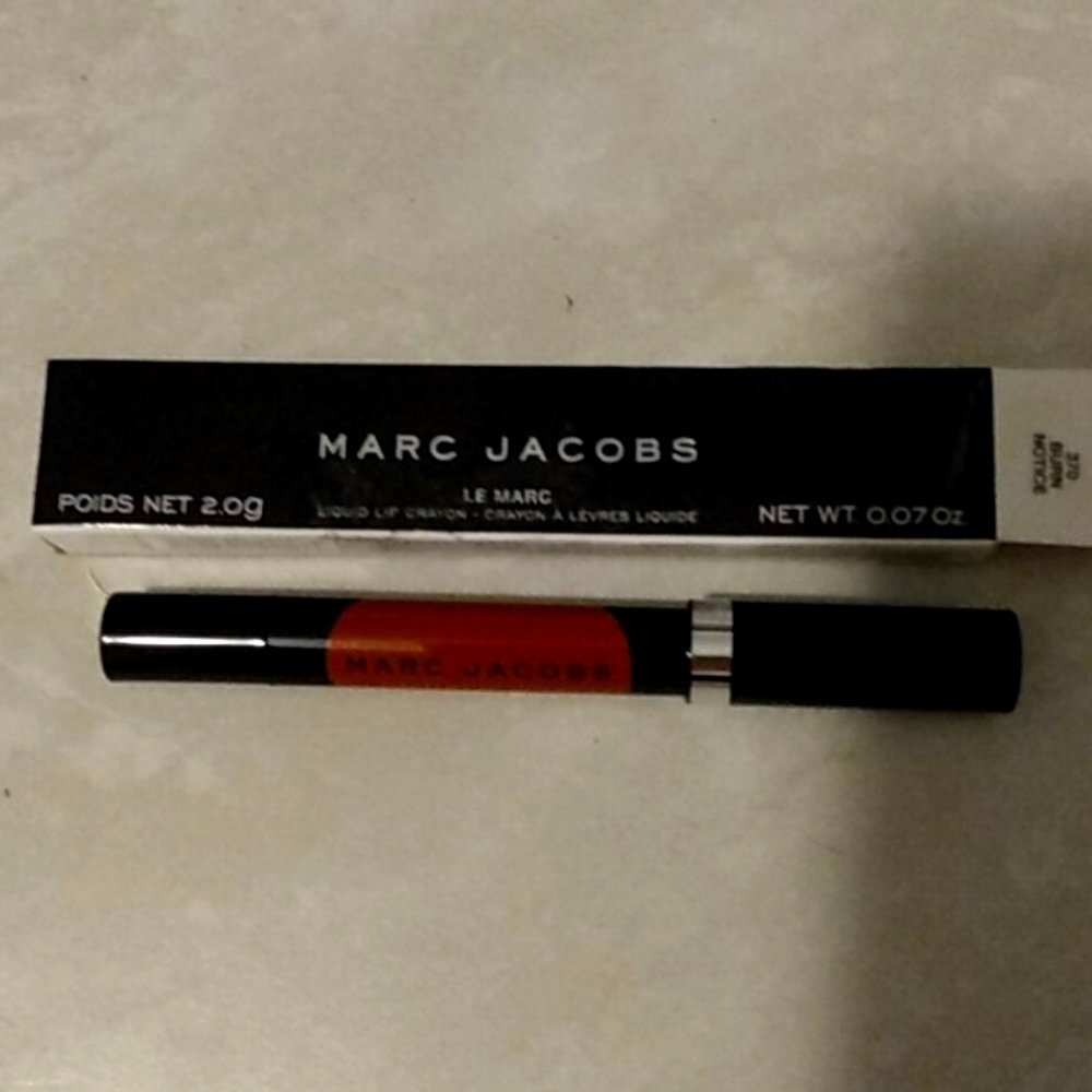 Makeup - Picture 2 of 3